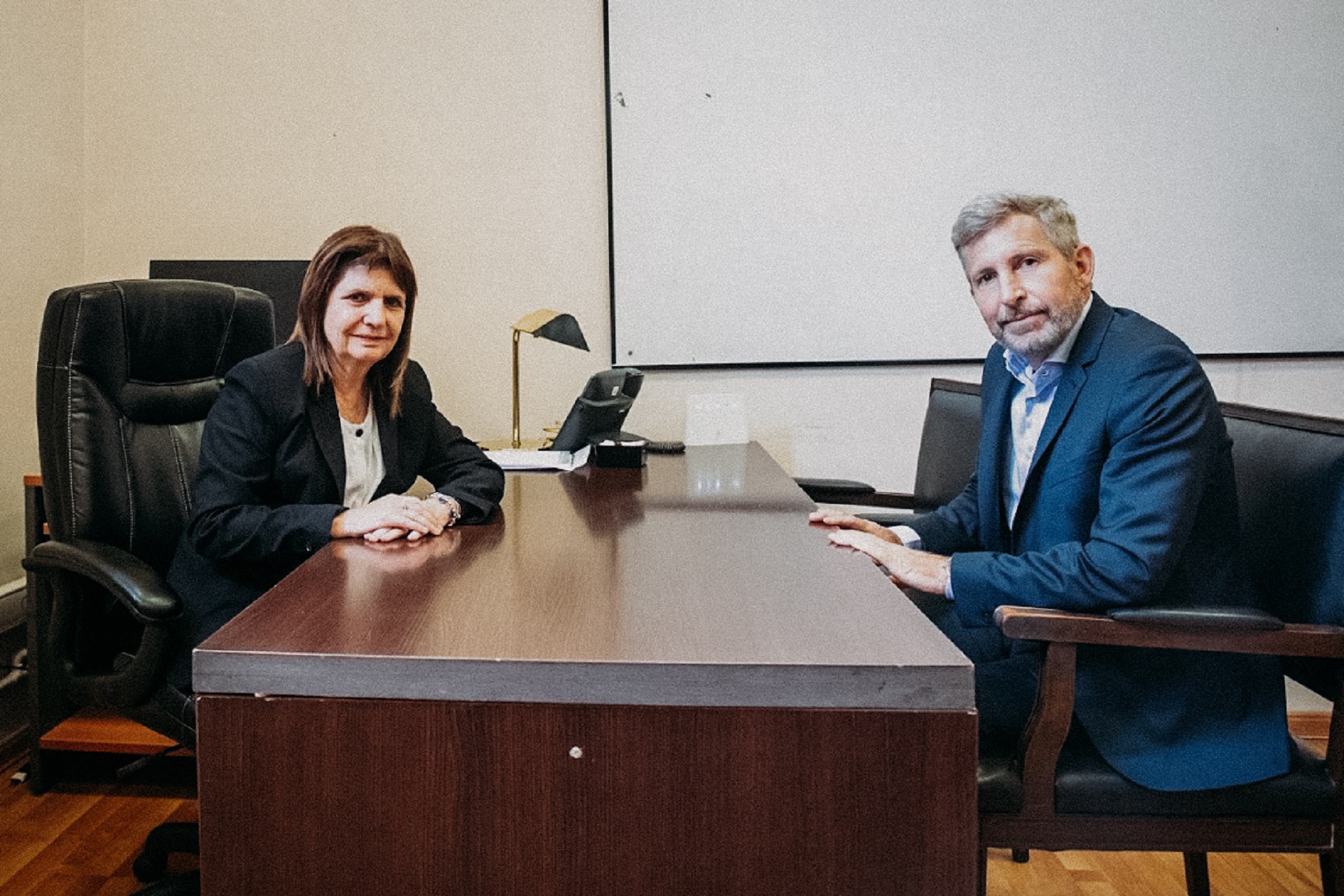 Frigerio se reunió con Patricia Bullrich por políticas de seguridad
